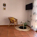 Apartman Congrio10, Negras Las Negras